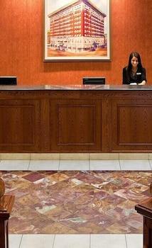 Hilton & Conference Center Hotel Scranton